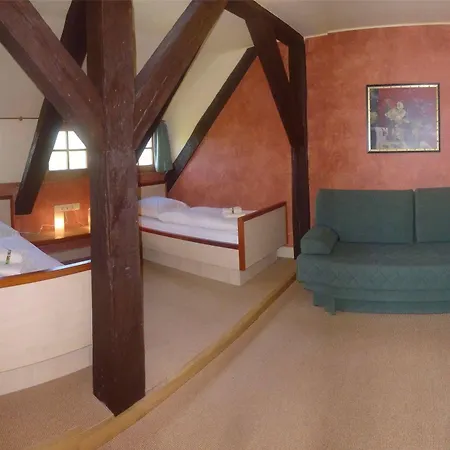 Drostenhaus Apartment Feldberger Seenlandschaft